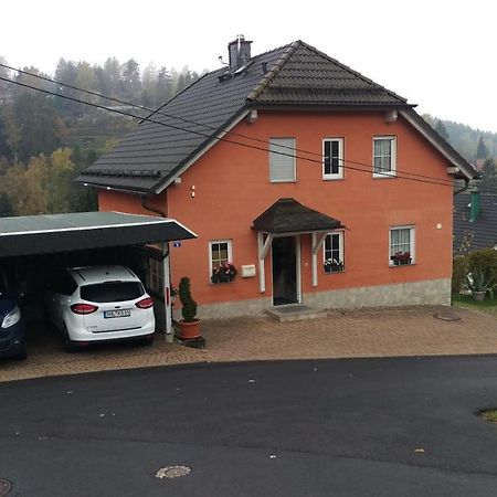 Ferienwohnung Fliederweg Suhl Exteriör bild